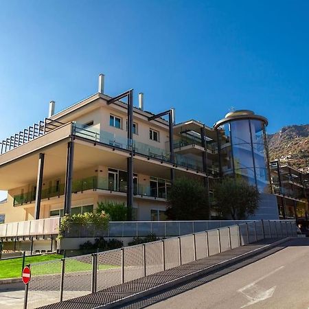 Appartamento Bersaglio Costa Volpino Exterior foto