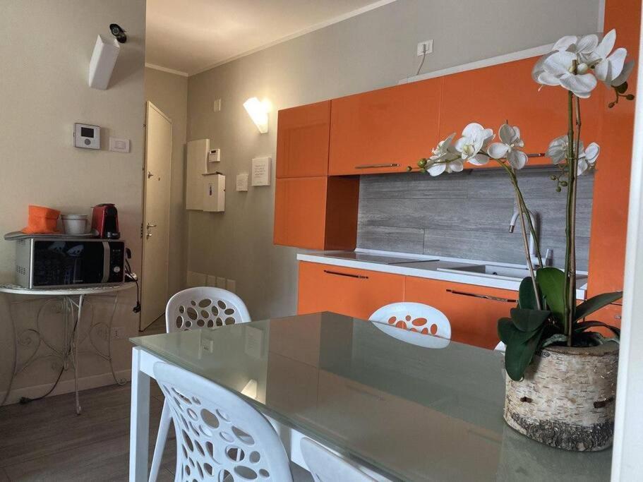 Appartamento Bersaglio Costa Volpino Exterior foto